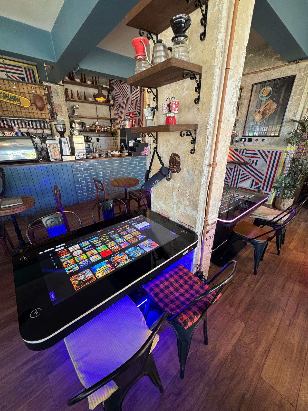 Limburg Cafe'de GameTable Eğlencesi Başladı!