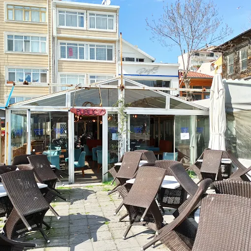 Beyaz Sayfa Cafe'de GameTable Keyfi Başlıyor